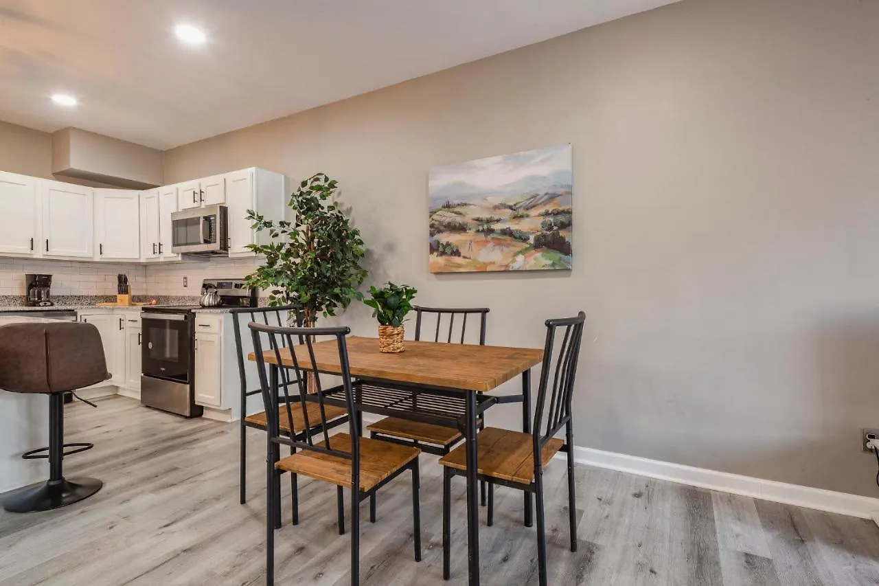 Holiday home Newly Renovated 4Br Cozysuites Louisville